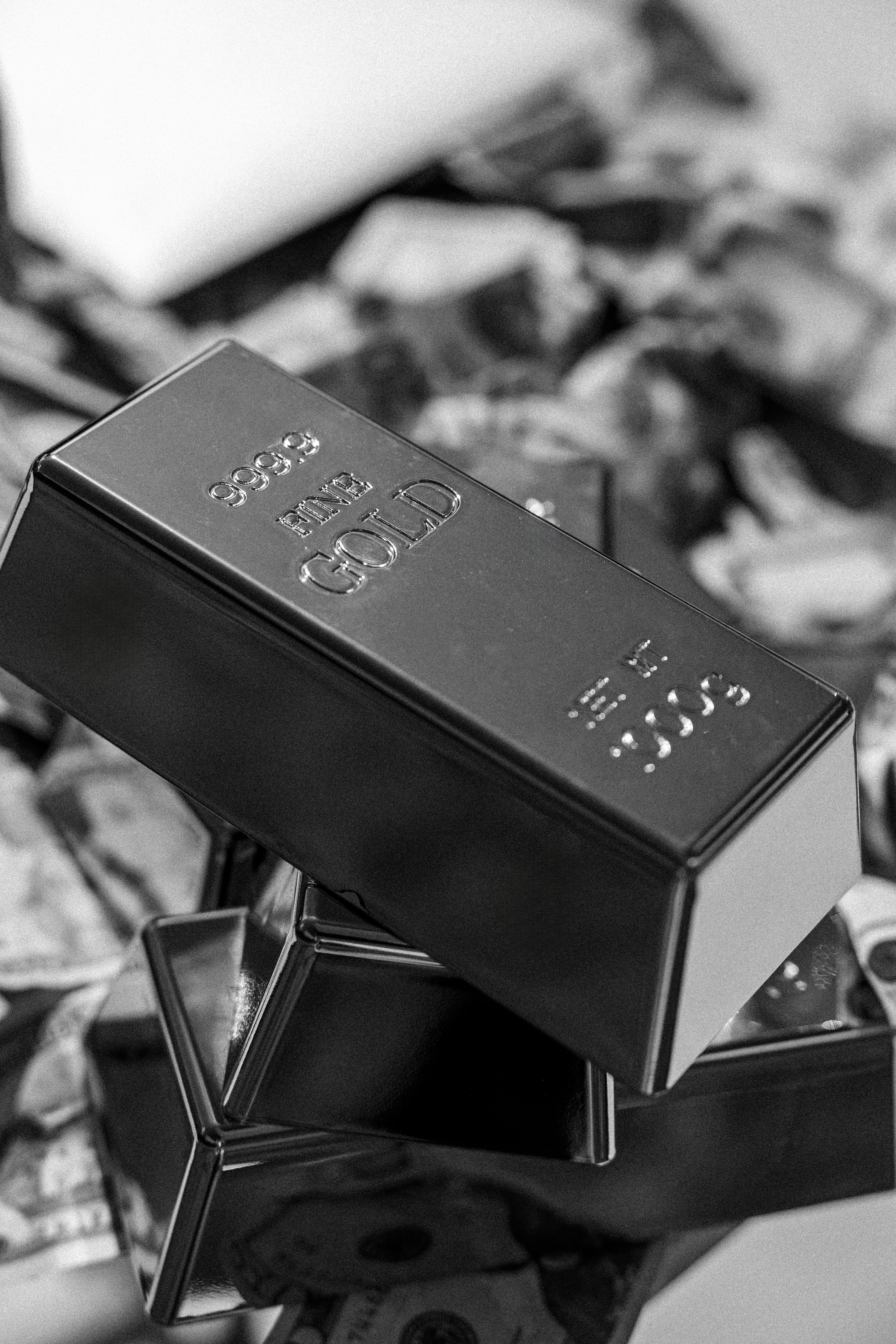 Fine gold — guaranteed wealth building